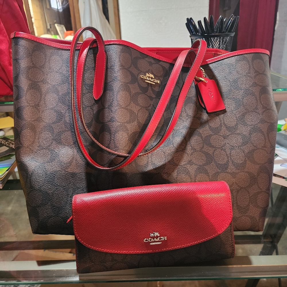 Coach Set